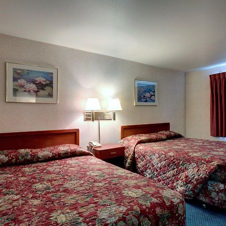 Americas Best Value Inn-Edmonds/Seattle North Room photo
